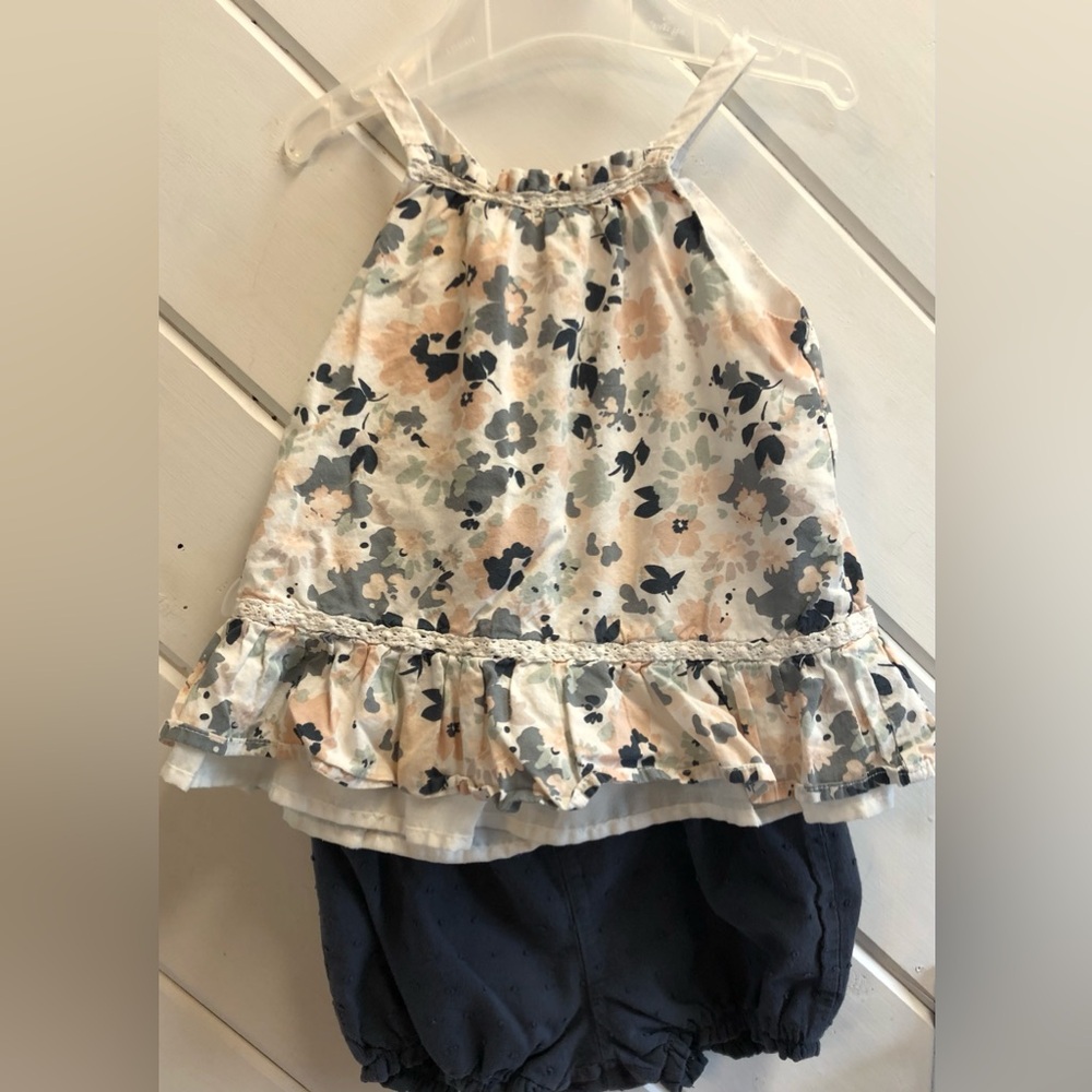Tommy Bahama Cream Floral Tank with Grey Blue Shorts